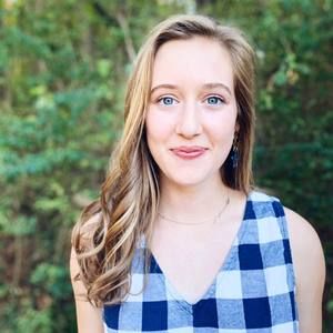 Meet your Posher, Laura